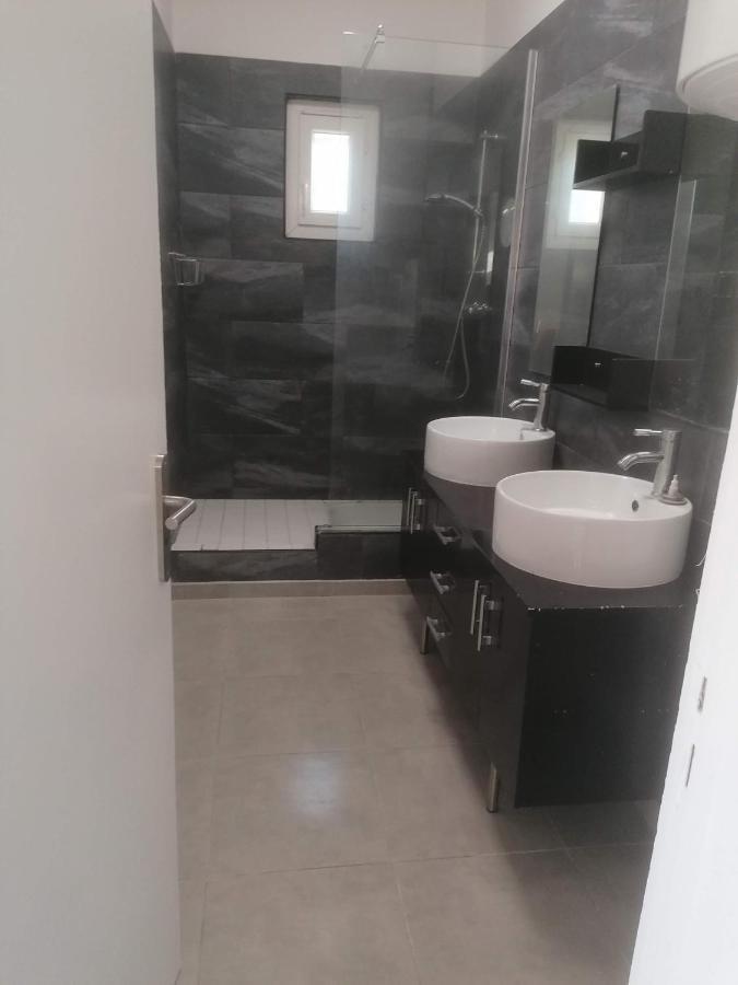 Appartement Dans Partie De Mas En Camargue Арл Екстериор снимка