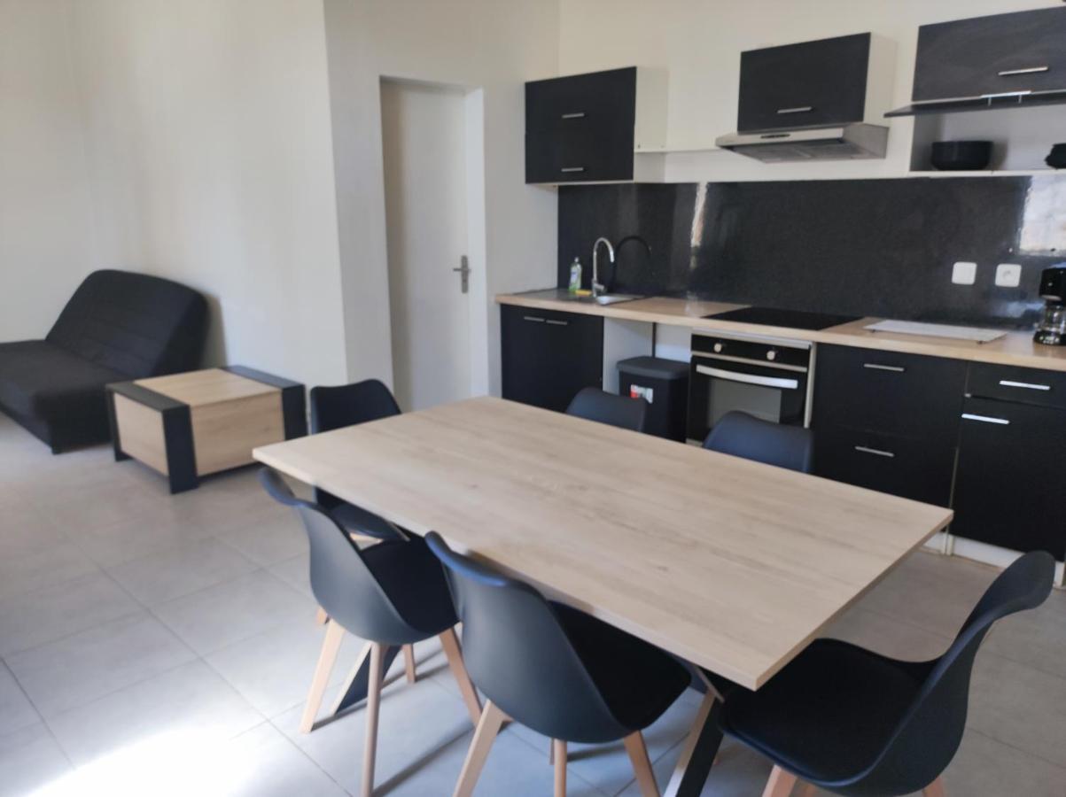 Appartement Dans Partie De Mas En Camargue Арл Екстериор снимка